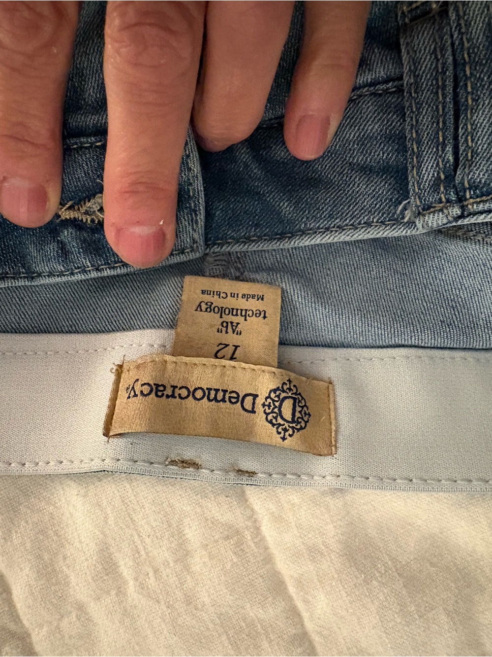 Democracy Light Blue Cropped Ankle Jeans - Picture 3 of 3